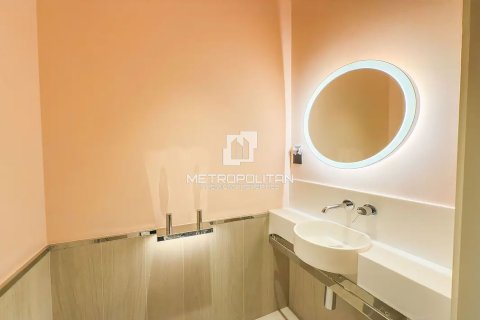 Apartment til leje i Business Bay, Dubai, UAE 2 soveværelser, 75 kvm № 663418 - foto 12
