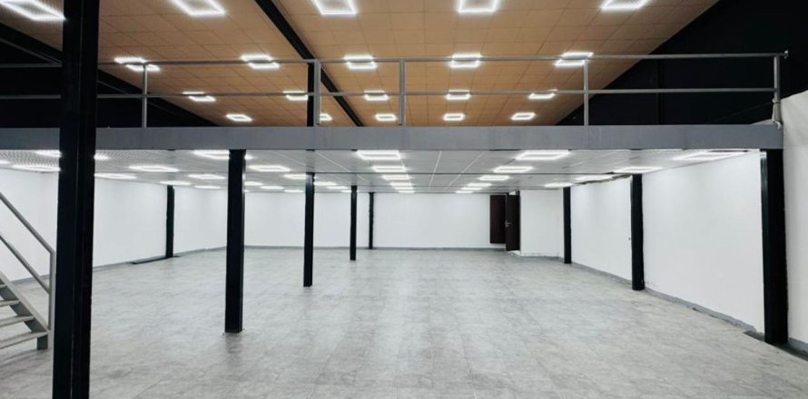 Al Quoz, Dubai, संयुक्त अरब अमीरात में गोदाम, 182 वर्ग मीटर, संख्या 765833