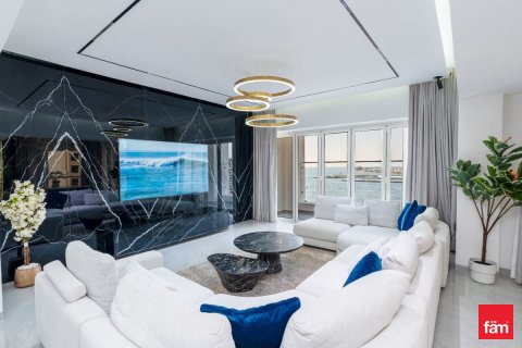 Dubai、UAEにあるマンション 4ベッドルーム、334.4 m2 No689108