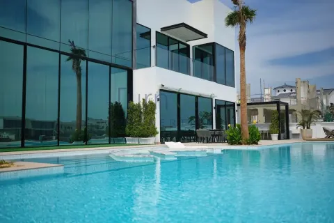 Villa til salgs i Palm Jumeirah, Dubai, Emiratene 6 soverom, 922 kvm Nr. 678476 - Foto 5