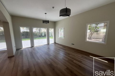 فيلا للإيجار في Jumeirah Village Triangle، دبي، الإمارات العربية المتحدة 2 غرفة نوم ، 660.45 متر مربع ، رقم 755339 - صورة 6