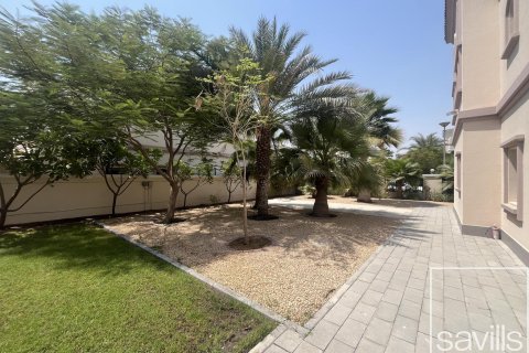 فيلا للإيجار في Jumeirah Village Triangle، دبي، الإمارات العربية المتحدة 2 غرفة نوم ، 660.45 متر مربع ، رقم 755339 - صورة 2