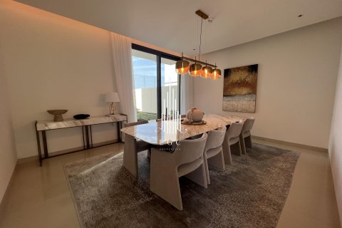 Villa te koop in Saadiyat Island, Abu Dhabi, VAE 5 slaapkamers, 541.5 vr.m., nr 563684 - foto 15