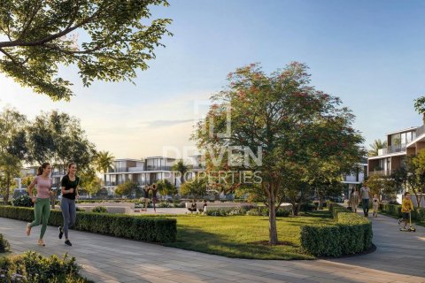 Villa till försäljning i Dubai Investment Park, Dubai, UAE 4 sovrum, 315.03 kvm Nr. 762069 - fotografi 7
