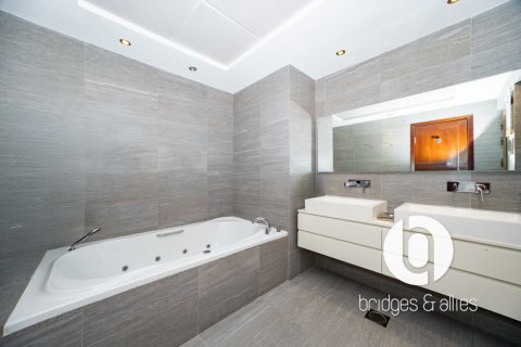 Downtown Dubai (Downtown Burj Dubai)、Dubai、UAE にあるマンションの賃貸物件 4ベッドルーム、298 m2、No709380 - 写真 23
