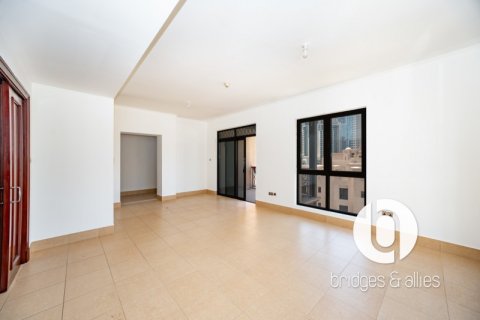 Apartamento en alquiler en Old Town, Dubai, EAU 3 dormitorios, 183 m2 № 709379 - foto 2
