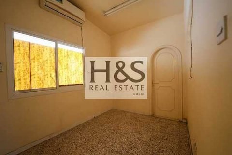 Villa in affitto a Dubai, EAU 4 camere da letto, 1407 mq. № 642223 - foto 15