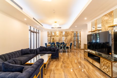 Jumeirah Village Triangle、Dubai、UAE にあるヴィラ販売中 4ベッドルーム、216 m2、No739630 - 写真 2