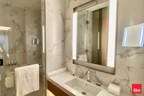 Appartement te huur in Downtown Dubai (Downtown Burj Dubai), Dubai, VAE 2 slaapkamers, 110.6 vr.m., nr 660576 - foto 3