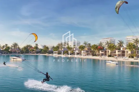 Villa te koop in Umm Al Quwain Marina, Umm Al Quwain, VAE 5 slaapkamers, 671 vr.m., nr 736126 - foto 7