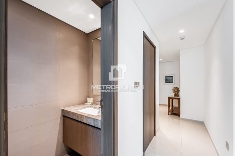 Apartamento en venta en Dubai Harbour, Dubai, EAU 2 dormitorios, 130 m2 № 663618 - foto 25