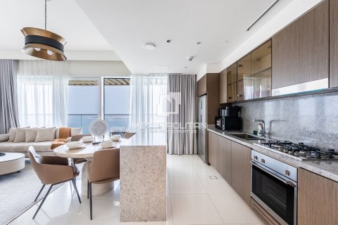 Apartamento en venta en Dubai Harbour, Dubai, EAU 2 dormitorios, 130 m2 № 663618 - foto 9