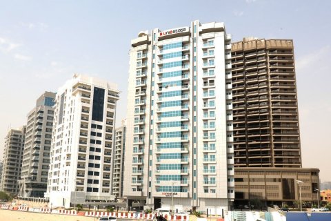 Complex rezidențial UNIESTATE SPORTS TOWER în Dubai Sports City, Dubai, EAU №80488