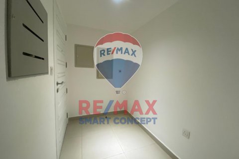 Villa à louer à Al Reef, Abu Dhabi, EAU 4 chambres, 265.5 m2 № 515830 - photo 10