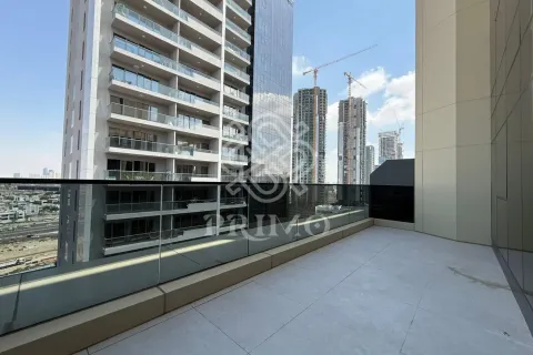 Apartmen di Jumeirah Village Circle, Dubai, UAE 1 bilik tidur, 74 meter persegi № 713985