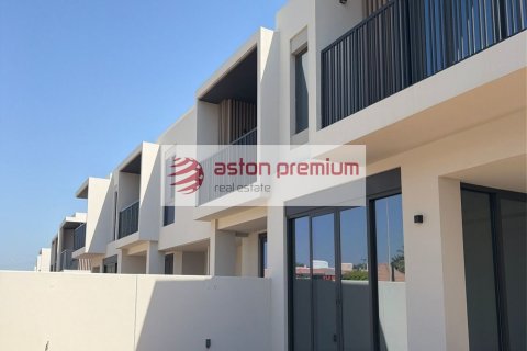 Stadthaus zur Miete in Jebel Ali, Dubai, VAE 4 Schlafzimmer, 340 m2 Nr. 753862 - Foto 14