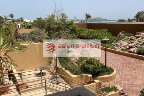 Apartament në Palm Jumeirah, Dubai, Emiratet e Bashkuara Arabe 1 dhomë gjumi, 120 m2. № 753863 - Foto 11