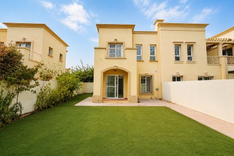 Villa zur Miete in The Springs, Dubai, VAE 2 Schlafzimmer, 260.19 m2 Nr. 757507 - Foto 2