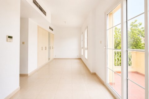 Villa zur Miete in The Springs, Dubai, VAE 2 Schlafzimmer, 260.19 m2 Nr. 757507 - Foto 8