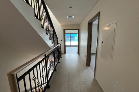 Casa urbana em Damac Lagoons, Dubai, EAU 3 quartos, 193 m2 № 707920