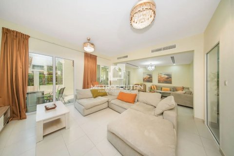 Villa en venta en Mina Al Arab, Ras Al Khaimah, EAU 3 dormitorios, 302 m2 № 665115 - foto 2