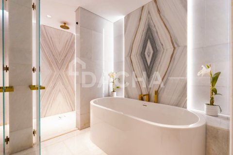 Apartment til salg i Palm Jumeirah, Dubai, UAE 1 soveværelse, 100 kvm № 706967 - foto 8