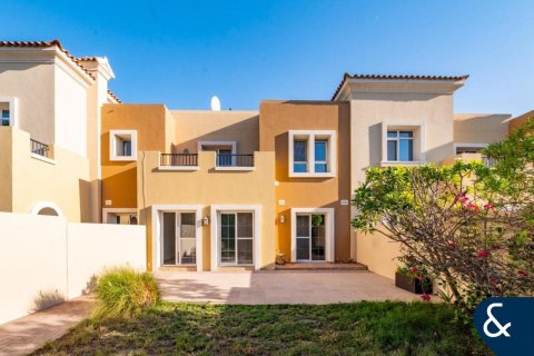 Vila v Arabian Ranches, Dubai, SAE 3 spálne, 244 m2 č. 688729