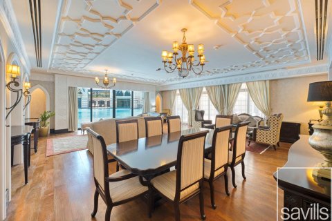 Villa til leje i Palm Jumeirah, Dubai, UAE 4 soveværelser, 368.55 kvm № 761200 - foto 8