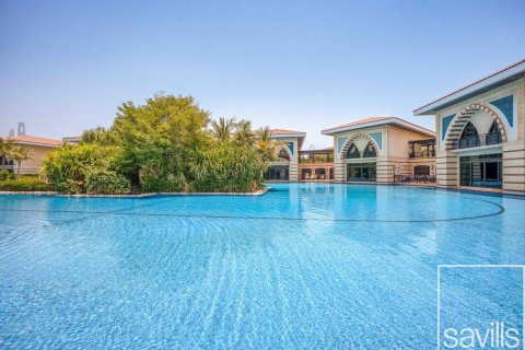 Villa til leje i Palm Jumeirah, Dubai, UAE 4 soveværelser, 368.55 kvm № 761200 - foto 1