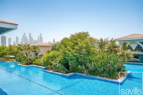Villa til leje i Palm Jumeirah, Dubai, UAE 4 soveværelser, 368.55 kvm № 761200 - foto 2