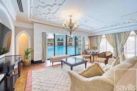 Villa til leje i Palm Jumeirah, Dubai, UAE 4 soveværelser, 368.55 kvm № 761200 - foto 5