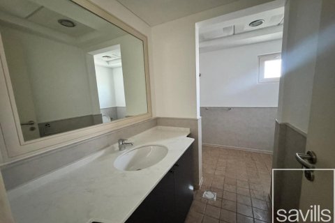 Villa in Dubai Sports City, Dubai, UAE 5 bedrooms, 613.53 sq.m. № 761225 - photo 15