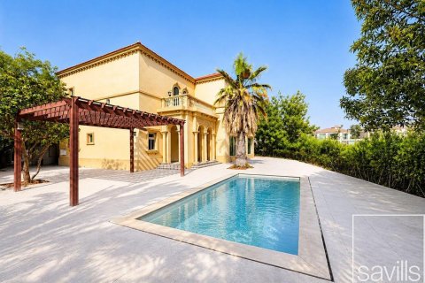 Villa en alquiler en Jumeirah Islands, Dubai, EAU 4 dormitorios, 1001.68 m2 № 761196 - foto 1