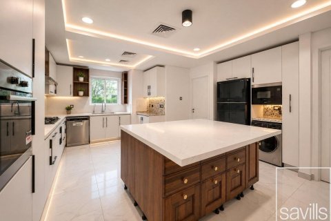 Villa in affitto a Jumeirah Islands, Dubai, EAU 4 camere da letto, 1025 mq. № 761198 - foto 10