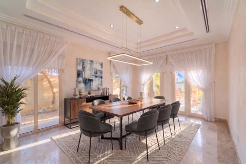 Vila u Dubai, UAE 4 spavaćih soba, 827 m2 Br. 766146 - fotografija 4