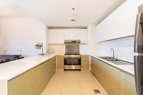 Appartamento in vendita a Dubai, EAU 2 camere da letto, 127 mq. № 766145 - foto 4