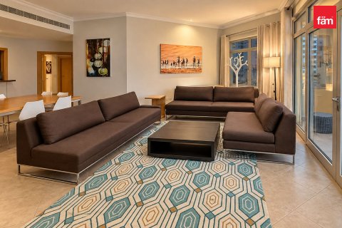 Apartman u gradu Palm Jumeirah, Dubai, UAE 3 spavaće sobe, 200.4 m2 Br. 761045 - Slika 9