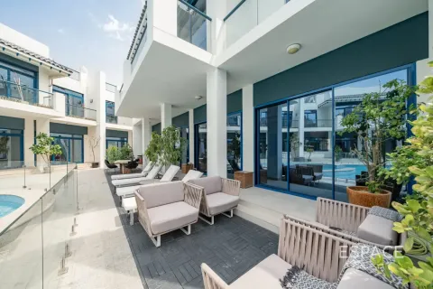 Kaupunkipientalo Palm Jumeirah, Dubai, Arabiemiraatit 4 makuuhuonetta, 347 m2 № 661000 - kuva 19