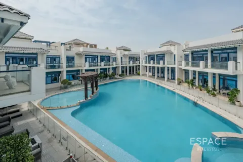 Kaupunkipientalo Palm Jumeirah, Dubai, Arabiemiraatit 4 makuuhuonetta, 347 m2 № 661000 - kuva 17