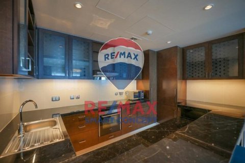 Apartment til salg i The Marina, Abu Dhabi, UAE 3 soveværelser, 263.7 kvm № 515447 - foto 4