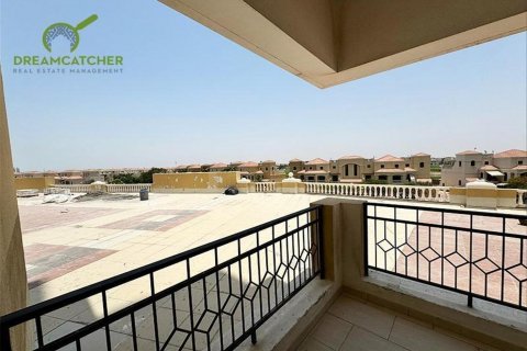 Apartamento en Al Hamra Village, Ras Al Khaimah, EAU 2 dormitorios, 115.6 m² № 512547