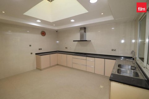 Vila di Al Barsha, Dubai, UAE 6 bilik tidur, 1393.5 meter persegi № 766615 - foto 5