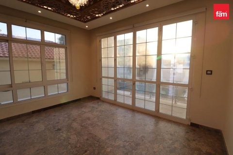Vila di Al Barsha, Dubai, UAE 6 bilik tidur, 1393.5 meter persegi № 766615 - foto 8