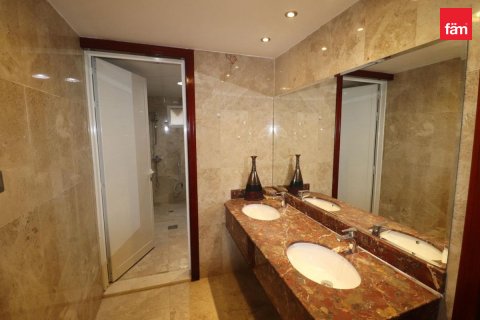Vila di Al Barsha, Dubai, UAE 6 bilik tidur, 1393.5 meter persegi № 766615 - foto 11