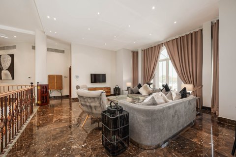 Βίλα σε Al Sufouh, Dubai, ΗΑΕ 5 υπνοδωμάτια, 836.13 τ.μ. Αρ. 751049 - φωτογραφία 5