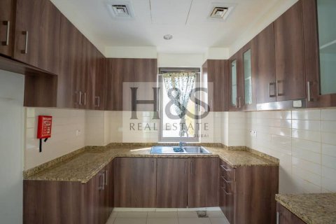 Vilë në Reem, Dubai, Emiratet e Bashkuara Arabe 3 dhoma gjumi, 238 m2. № 642150 - Foto 11