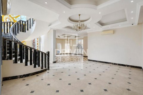 Villa i Al Quoz, Dubai, Emiratene 950.03 kvm nr. 768337