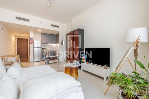 Huoneisto Jumeirah Village Circle, Dubai, Arabiemiraatit 1 makuuhuone, 75.53 m2 № 767572
