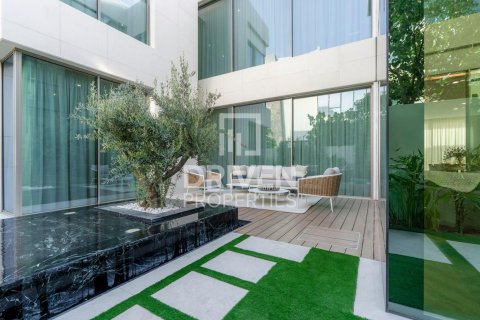 Willa na sprzedaż w Jumeirah, Dubai, ZEA 5 sypialnie, 704.76 mkw., nr 767573 - zdjęcie 21