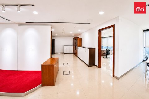 Зняти в оренду офіс в Дубай, ОАЕ 248.9м2, № 715598 - фото 7